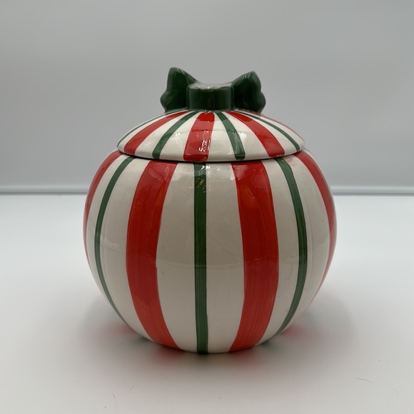 Round Stripped Cookie Jar Canster Decor - Picture 3 of 16